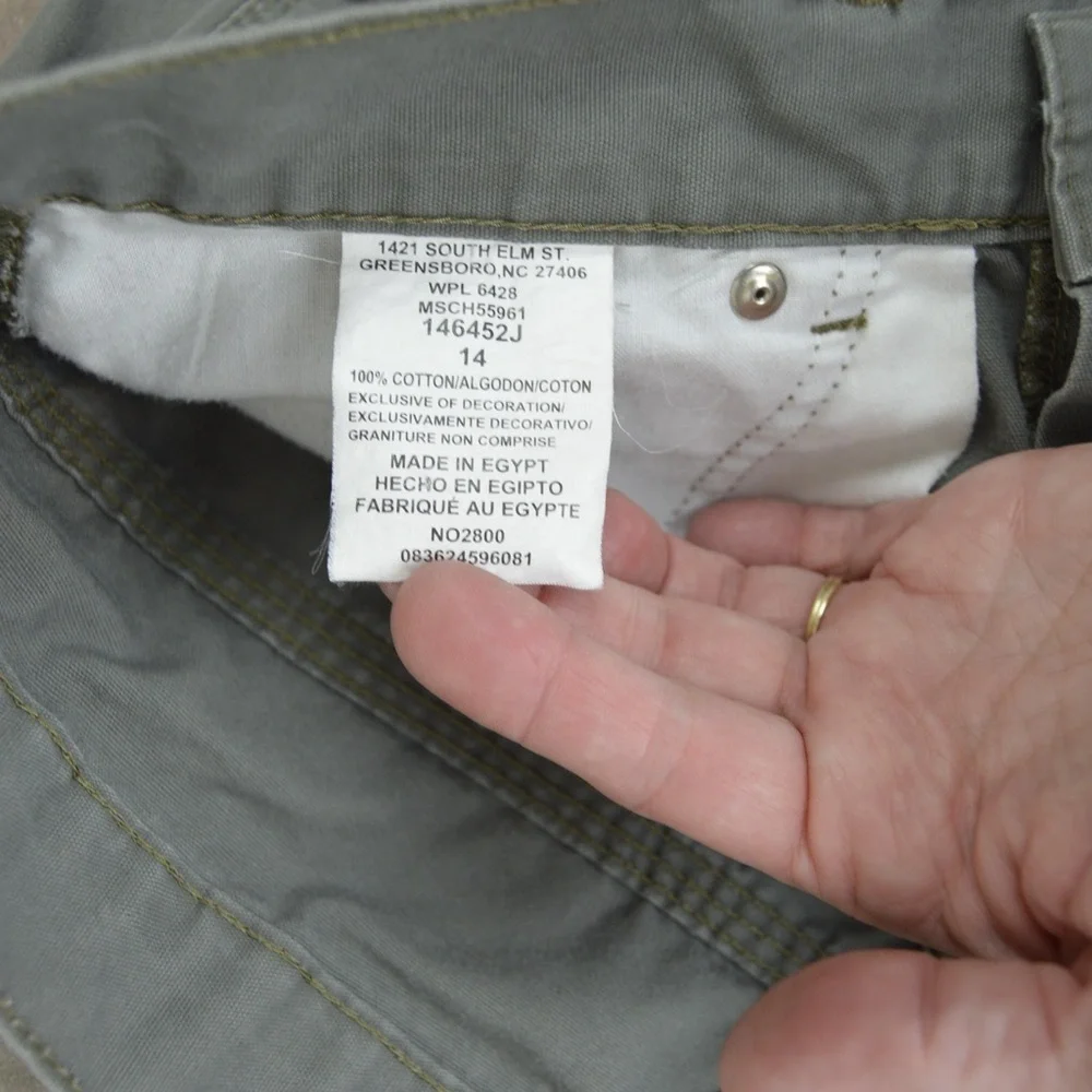 Vintage 90’s Lee Riders High Rise Cargo Shorts, Pale Green‎ - Size 14